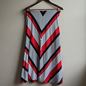 Chaps Art Deco Style Red, Black and White Maxi Skirt Women's M